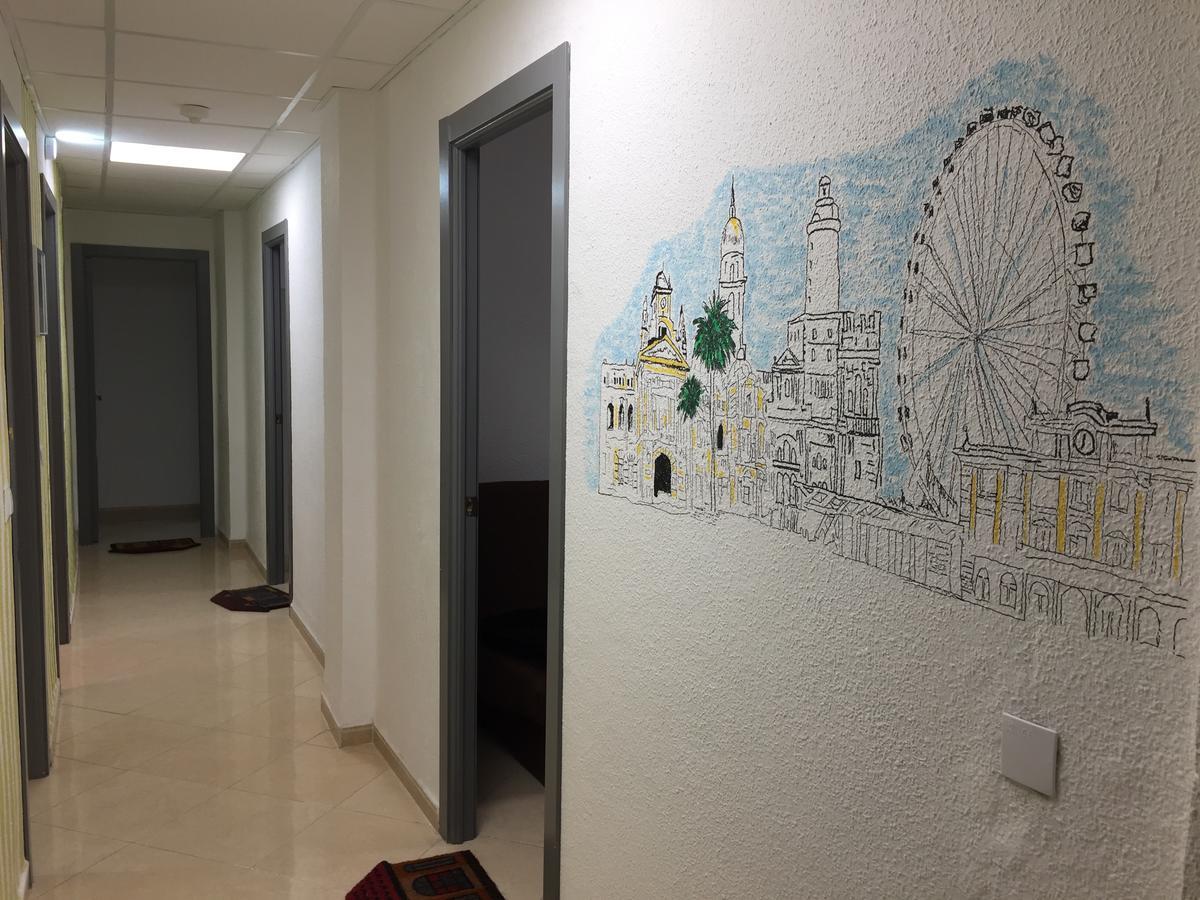 Arriola Rooms Малага Екстериор снимка