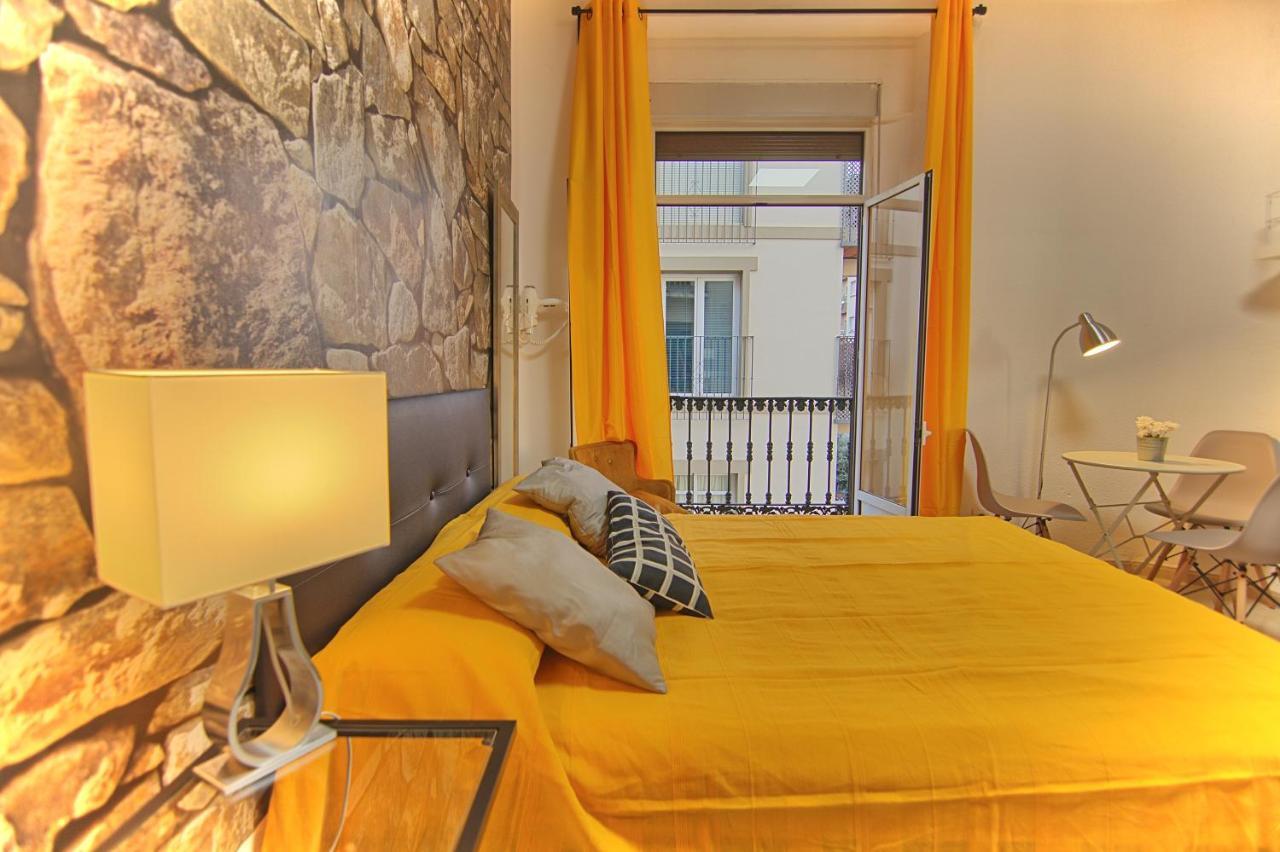 Arriola Rooms Малага Екстериор снимка